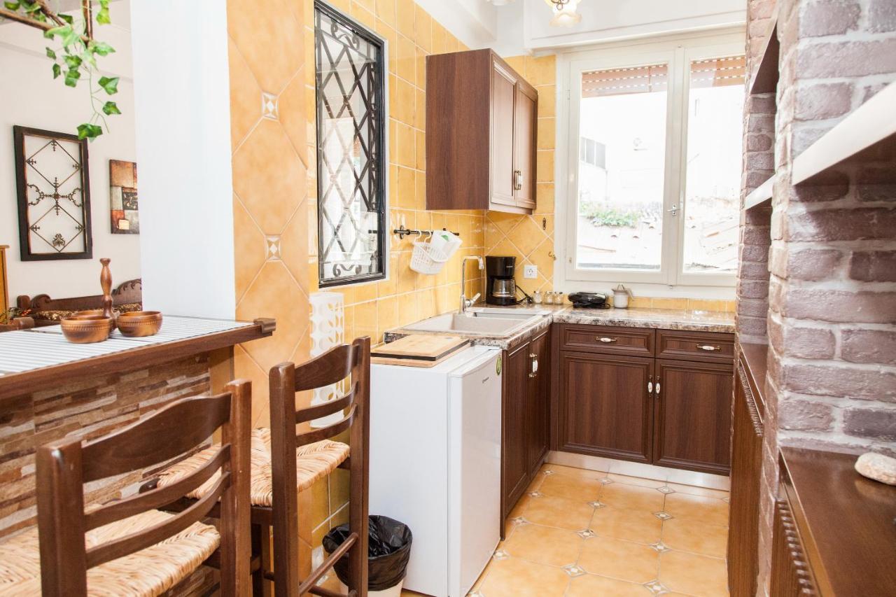 אתונה Beautiful Apartment In Pagkrati -Gtd95601 מראה חיצוני תמונה