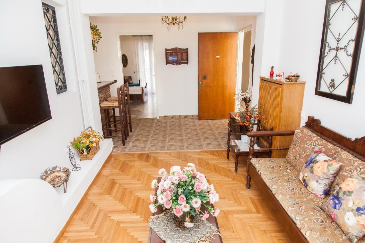 אתונה Beautiful Apartment In Pagkrati -Gtd95601 מראה חיצוני תמונה